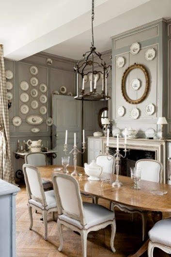 Charles Spada French Chateau Interiors Plates On The Wall, Dining Room French, Country Dining, French Interior, French Country House, French Decor, French House, Elegant Dining, Beautiful Interiors