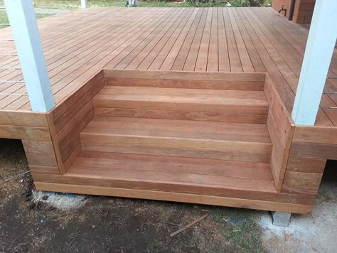 Deck With Recessed Stairs, Inset Stairs Deck, Deck With Inset Steps, Front Deck With Stairs, Inset Deck Stairs, Decking Stairs Ideas, Wood Deck Stairs, Steps Off Deck, Deck Steps Ideas