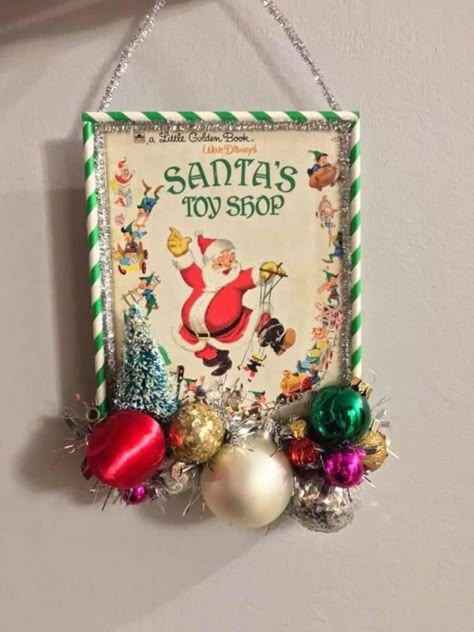 Nostalgic Christmas Decorations, Diy Vintage Christmas, Christmas Assemblage, Retro Christmas Decorations, Vintage Christmas Crafts, Nostalgic Christmas, Christmas Collage, Golden Books, Christmas Decoration Ideas