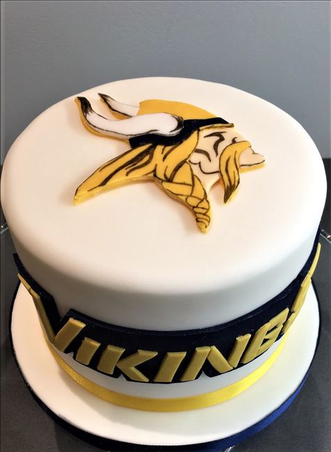 Vikings birthday cake Vikings Birthday Cake, Minnesota Vikings Cake, Men Birthday Cakes, Cake Ideas For 1st Birthday, Ideas For 1st Birthday, Viking Ideas, Viking Birthday, Birthday Cake Cake, 1st Birthday Boy