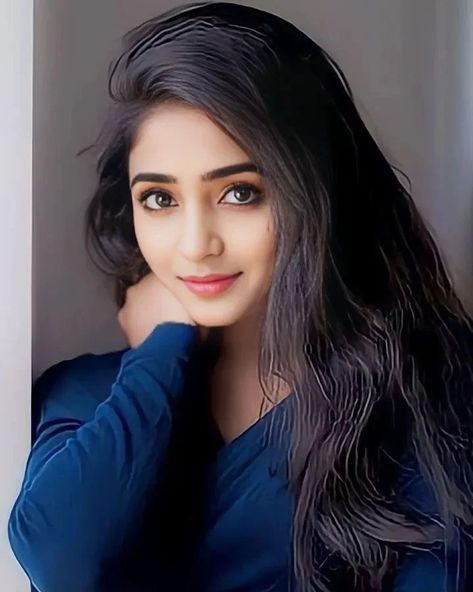 Hey..🔥 . . . . . . . . #auction #AnkitaPal #auction2024 #scorpiosell Indian Long Hair Braid, Best Couple Pics For Dp, Powerful Pictures, Blue Quotes, Couple Pics For Dp, Celebrity Fashion Looks, Bollywood Hairstyles, Beautiful Casual Dresses, Gif Images