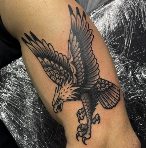 Black And Grey American Traditional, Eagle Tattoo Arm, Traditional Sleeves, Traditional Tattoo Black And White, Traditional Eagle Tattoo, Artsy Tattoos, Bolt Tattoo, Wrist Tattoo Designs, Traditional Tattoo Designs