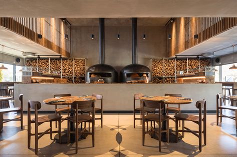 Restaurant Design Awards, Italian Restaurant Decor, Sustainable Furniture Design, Farmhouse Restaurant, Furniture Photography, Classic Restaurant, Bar Design Awards, Concrete Houses, Solid Wood Chairs