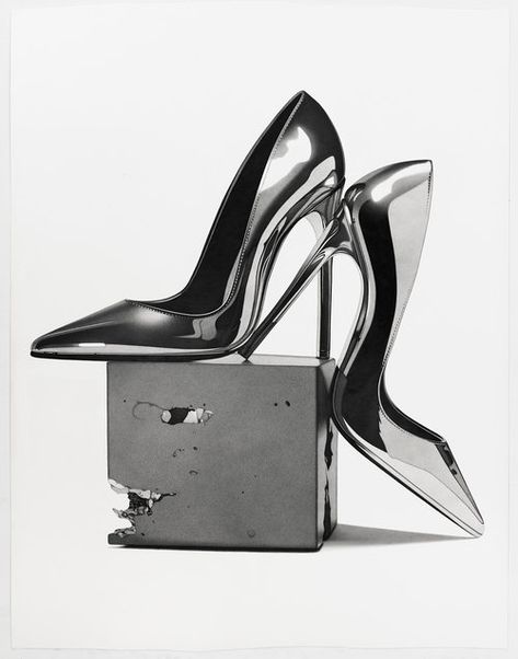 Original Trophies Drawings by CJ Hendry – Fubiz Media Heels Drawing, Cj Hendry, Hyperrealistic Drawing, Metal Drawing, Cinderella Slipper, Metal Tattoo, Call Art, Louboutin Heels, Hyperrealism