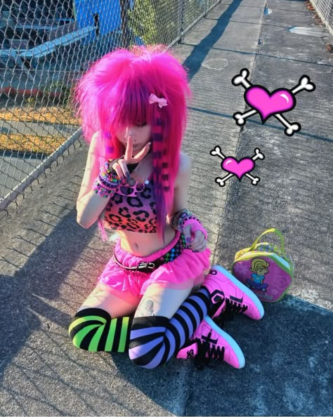 stuupıd lıttle scēne b☆țch ı can nevR get enuff >﹏< | Instagram W Outfits, Tumblr Scene Aesthetic, Scene Hair Aesthetic, Scene Fit, Scene People, Rave Scene Outfits, Scene Fits, Scene Outfits Colorful, Scene Style Outfits