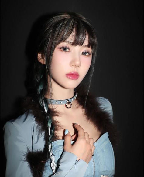 Yoohyeon Dreamcatcher, Odd Eyes, I Love My Wife, Lil Wayne, Latest Albums, Scene Photo, Korean Pop, Pop Group, Shinee