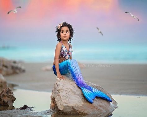 Child Photographer | Pearland, TX | Sara Hunt Photography Mermaid Photo Shoot, Princess Photo Shoot, Diy Photography Props, Mermaid Photos, Princess Photo, Little Mermaid Birthday, Photography Studios, Glam Photoshoot, Mermaid Beach