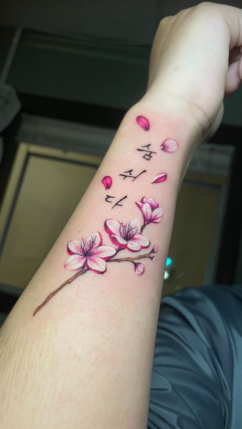 Cheery Blossoms Tattoo Japanese, Tattoos For Women Cherry Blossom, Cherry Blossom Tattoo On Hand, Pink Blossom Tattoo, Tattoos With Cherry Blossoms, Cherry Blossom Petals Tattoo, Cherry Blossom Tattoo Leg, Cherry Blossom Tattoo Sleeve Woman, Korean Tattoos For Women