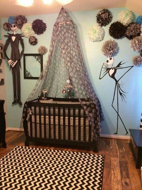 ~an awesome idea. Jack Skellington nursery Nightmare Before Christmas Bedroom, Christmas Nursery, Casa Disney, Baby Nursery Themes, Christmas Baby Shower, Christmas Interiors, Christmas Decorations Bedroom, Nursery Baby Room, Christmas Bedroom