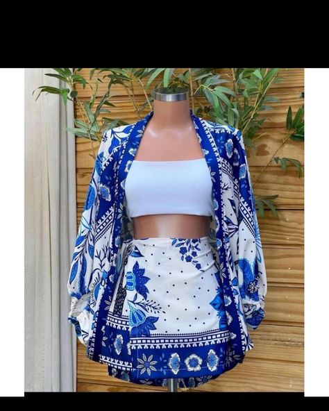 Dê uma olhada em conjunto kimono short saia e kimono duas peças moda praia estampado e liso Camo Bathing Suit, Women's Outfit Sets, Casual Outfits For Teens, Toddler Girl Outfit, Women's Fashion Set, Latina Fashion, Women's Casual Style, Casual Summer Outfit, Kimono Fashion