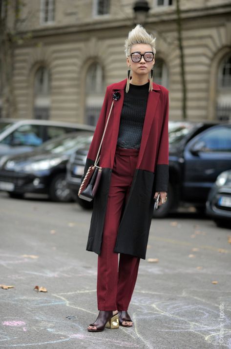 Esther Quek. Photo © Wayne Tippetts Esther Quek, Street Style Aesthetic, Style Aesthetic, The Clothes, Lanvin, Paris Fashion, Paris Fashion Week, Milan, Work Wear