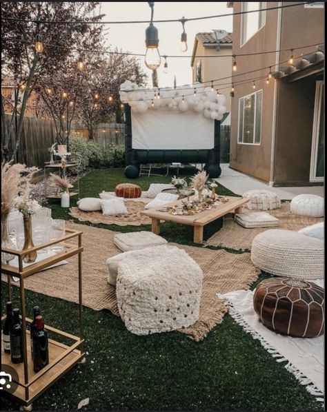 Sweet 16 Yard Party Ideas, Boho Movie Night Party, Boho Outdoor Movie Night, Garage Slumber Party, Backyard Family Party, Outdoor Cinema Party, Boho Bday Party Ideas, Boho Movie Night, Boho Backyard Party