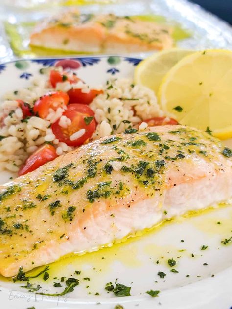 Low Sodium Salmon, Lemon Basil Butter, Convention Oven, Low Sodium Recipes Heart, Basil Butter, Heart Healthy Recipes Low Sodium, Oven Salmon, Salmon With Lemon, Low Salt Recipes