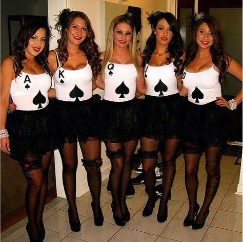 8. Cards | Community Post: “Top 10 DIY Halloween Costumes For College Students On A Budget” Girlfriend Group, Girl Group Halloween Costumes, Meme Costume, Cute Group Halloween Costumes, Vegas Theme, Halloween Costumes College Girls, Holloween Costume, Games Diy, Masks Diy