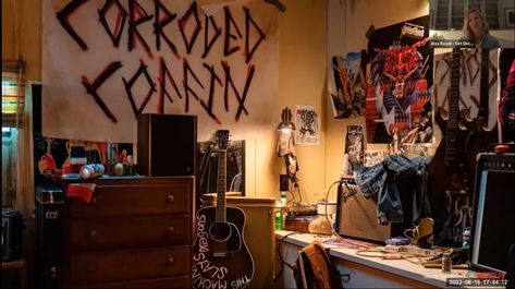 Eddie Munson Bedroom, Dani California, Stranger Things Tv, Stranger Things Characters, Eddie Munson, Stranger Things Aesthetic, Room Goals, Dream Room Inspiration, Room Aesthetic