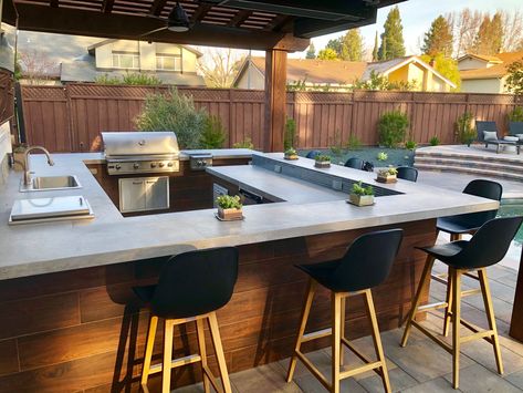 Outdoor bar, bbq, patio, arbor, cement countertop, succulents Outdoor Bar And Grill Ideas Backyard, Outdoor Grill Bar Area, Outdoor Bar Bbq Area, Outdoor Cement Countertops, Patio Bar And Grill Ideas, Outdoor Bar And Seating Area, Bbq Bar Outdoor, Concrete Bar Outdoor, Outdoor Bbq And Bar