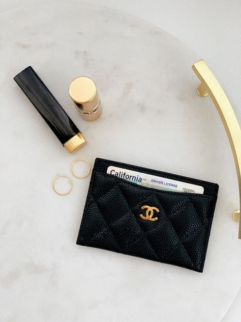 Card Holder Designer Brand, Chanel Classic Card Holder, Luxury Wallet Women Card Holders, Chanel Card Holder Aesthetic, Chanel Card Wallet, Chanel Wallet Aesthetic, Card Holder Chanel, Designer Card Holder Wallet, Cardholder Aesthetic