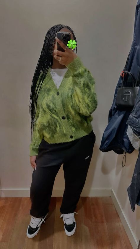 Ootd Streetwear, Outfit Cardigan, Mode Zara, Clueless Outfits, Outfit Streetwear, Stylish Summer Outfits, Mode Inspo, Cute Everyday Outfits, Baddie Outfits Casual