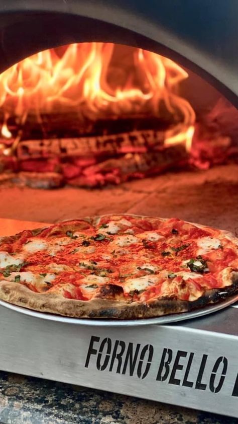 Amazing Woodfired Pizza Ovens For Sale Love Life Get Cooking With Forno Bello Pizza Ovens Pizza Oven Aesthetic, Pizza Shoot, Pizza Banner, Woodfired Pizza Oven, Oven Baked Pizza, Woodfired Pizza, Backyard Pizza Oven, Brick Ovens, Food Shots