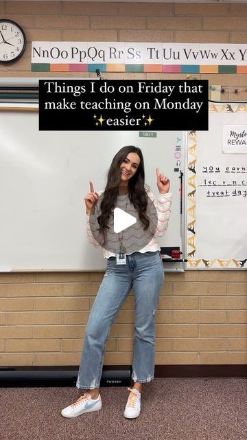 Classroom Tips And Tricks Teacher Hacks, Teacher Morning Routine, Middle School Teacher Humor, Teacher Ideas For Classroom, Teacher Routine, Elementary Teacher Aesthetic, Friday Routine, English Teacher Classroom, Teaching Hacks