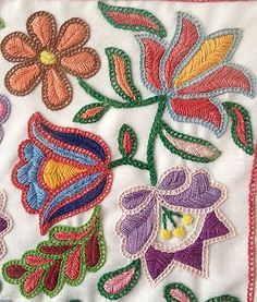 Western Work, Hungarian Embroidery, Chain Stitch Embroidery, Pola Sulam, Learn Embroidery, Brazilian Embroidery, Folk Embroidery, 자수 디자인, Crewel Embroidery