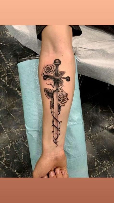 Knife And Rose Tattoo, Tato Tradisional, Inner Forearm Tattoo, Model Tattoo, Rose Tattoos For Men, Forearm Band Tattoos, Simple Tattoo Designs, Hand Tattoos For Women, Rose Tattoo Design