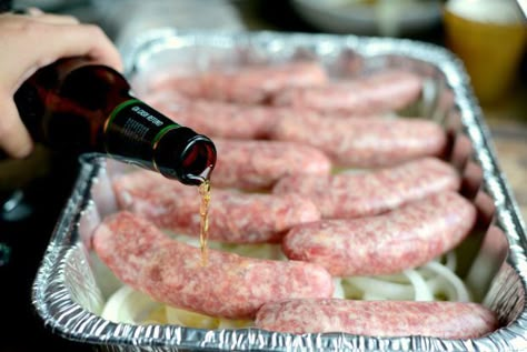 Oven Braised Beer Brats - Simply Scratch Brats And Sauerkraut, Beer Brats Recipe, Beer Bratwurst, Halloween Bunco, Grilled Brats, Brats Recipes, Bratwurst Recipes, Beer Brats, Beer Recipe