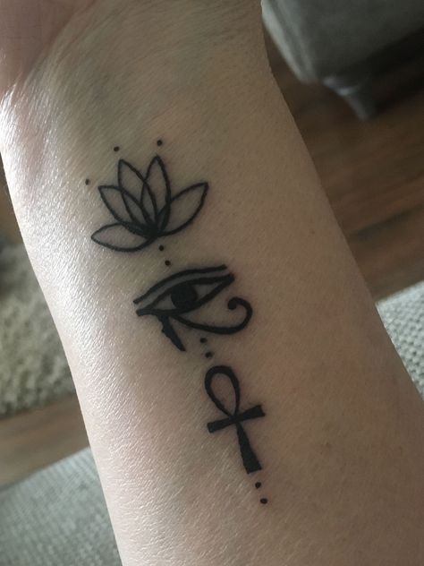 Tattoos On Both Shoulders, Ankh Tattoo Ideas For Women, Behind The Ear Tattoo Ideas Spiritual, Ankh Wrist Tattoo, Give Love Back Tattoo, Ankh Spine Tattoo, Cute Spiritual Tattoos, Eye Neck Tattoos Women, Eygptain Symbols