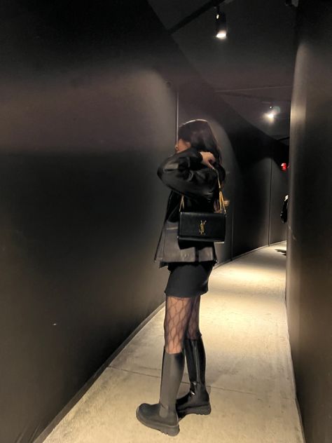 Luxury Black Trendy Mini Skirt, Black Gucci Tights, Gucci Tights Outfit, Low Rise Skirt Outfit, Ysl Bag Outfit, Night Out Outfit Summer, Luxury Edgy Mini Skirt, Luxury Edgy Black Mini Skirt, Black Mini Learher Skirt