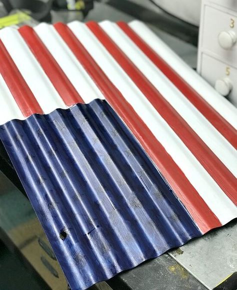 How to Paint an American flag on corrugated metal Tin Projects, Flag Pallet, American Flag Diy, Metal American Flag, Flag Diy, Corrugated Tin, 4th July Crafts, Hills And Valleys, Fourth Of July Decor