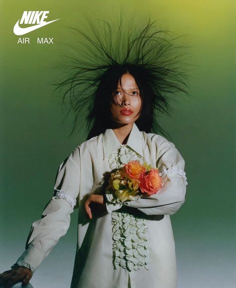 Weird Pfps, Nike Campaign, Gucci Campaign, Typo Poster, Nike Art, Static Hair, Hair Photography, Soul Searching, Hair Photo