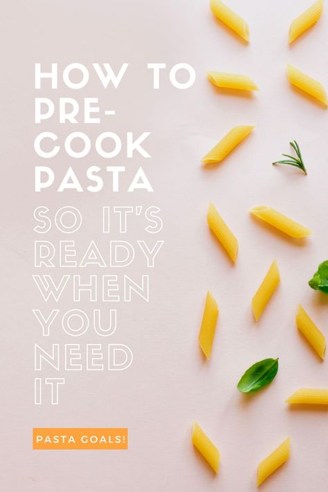 How to cook pasta ahead of time so that's it's ready for dinner whenever you need it! Pasta Ahead Of Time, How To Prepare Pasta, How To Cook Noodles, Reheat Pasta, How To Make Macaroni, Cooking Spaghetti, Boiling Pasta, Pasta Party, Hearty Lunch