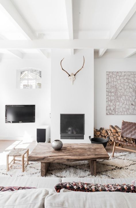 Scandi Living Room, Scandinavian Design Living Room, Interior Design Scandinavian, Minimalist Dekor, Rustic Apartment, Interior Design Rustic, Living Room Scandinavian, Scandinavian Interior Design, Minimalism Interior