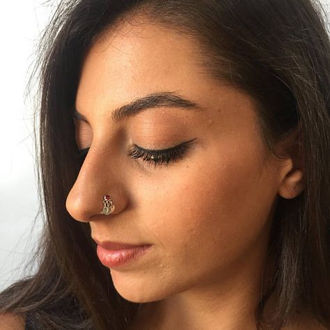 I product this nose ring with 925 sterling silver and red stone. It is totally handmade. It has an authentic design from historical city of Mardin. It is a perfect gift idea for women! It is made by 925 sterling silver. It takes about 5 business days to finish the order after your Infected Nose Piercing, Boho Nose Ring, Nose Ring Online, Nose Jewels, Nose Piercing Jewelry, Gift Idea For Women, Nose Ring Stud, Nose Stud, Authentic Design