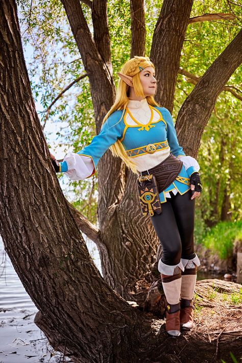 Zelda And Link Halloween Costume, Link And Zelda Cosplay, Zelda Costume Diy, Zelda Halloween Costumes, Loz Cosplay, Zelda Costumes, Botw Cosplay, Link Halloween Costume, Botw Princess Zelda