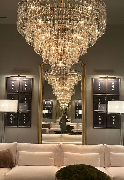 #oldmoneyaesthetic #oldmoney #chandelier #furniture #aesthetic #interiordesign #diamonds #fancy #elegant Furniture Aesthetic, Aesthetic Pics, Old Money Aesthetic, Old Money, Dream Life, Aesthetic Pictures, Diamonds, Interior Design, Lighting