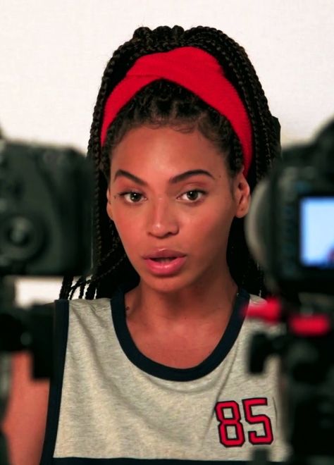 Beyonce Box Braids Chignon Simple, Faux Loc, Long Box Braids, Box Braids Styling, 90s Hairstyles, Box Braids Hairstyles, Twist Braids, Black Girls Hairstyles, Protective Hairstyles