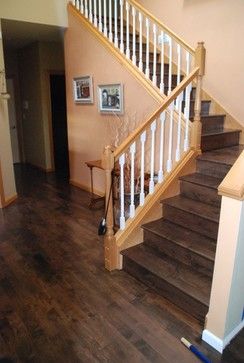 maple floors with kona stain Kona Stain, Maple Wood Flooring, Painted Rooms, Floor Stain Colors, Hardwood Flooring Ideas, Maple Hardwood Floors, Hardwood Floor Colors, Maple Stain, Traditional Staircase