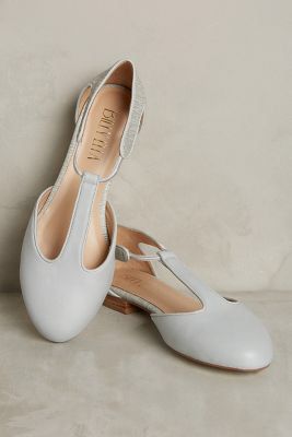 http://www.anthropologie.com/anthro/product/39960026.jsp?color=004&cm_mmc=userselection-_-product-_-share-_-39960026 Strap Flats, T Strap Flats, Summer Boots, How To Make Shoes, Flats Sandals, Inspiration Boards, Crazy Shoes, Effortless Elegance, Shoe Obsession