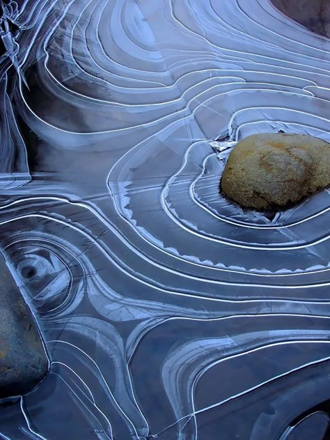 Frozen Pond Japanese Rock Garden, Foto Macro, Frozen Pond, Lake Baikal, Ice Art, Snow Sculptures, Japanese Rock, Frozen Lake, Snow And Ice