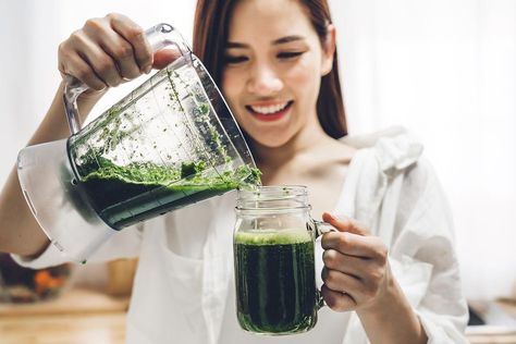 Blending Vs. Juicing for Health: ​Is It Better to Blend or Juice Your Fruits & Vegetables? #30secondmom Watermelon Sherbet Recipe, Lactation Recipes Smoothie, Sherbet Recipes, Holiday Ice Cream, Lactation Smoothie, Heavy Metal Detox, Baking Measurements, Egg Casserole Recipes, Sorbet Recipes