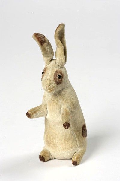 Toy rabbit called 'Tiny', in an upright stance, printed cream velvet with brown spots; English? ca.1902 Stuffed Rabbit, Velveteen Rabbit, Rabbit Dolls, Rabbit Toys, Vintage Easter, Soft Sculpture, Antique Toys, Old Toys, Softies