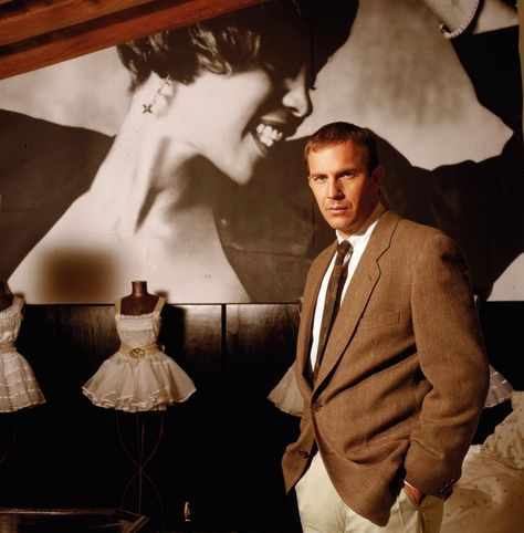 "The Bodyguard" movie still, 1992.  L to R: Whitney Houston, Kevin Costner. Bodyguard Movie, Kevin Costner Whitney Houston, The Bodyguard Movie, Ryan O'neal, Sean Young, The Bodyguard, Pat Benatar, Old Hollywood Movies, Matthew Perry