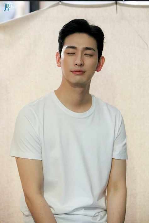 Yoon Park, Custody Battle, Cute Asian Guys, Falling In Love With Him, Asian Actors, Asian Men, Korean Actors, Photo Inspiration, The Twenties