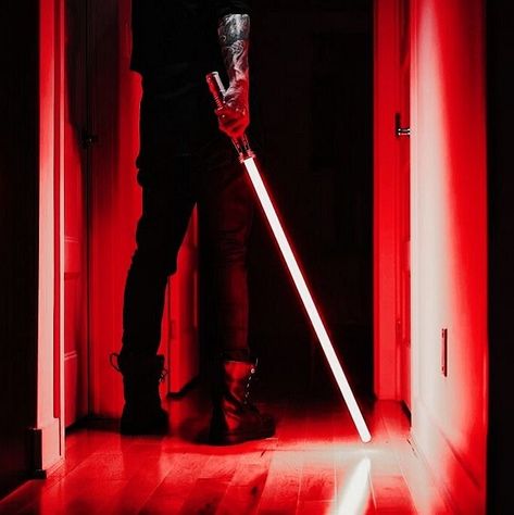 Red Lightsaber Aesthetic, Lightsaber Aesthetic, Sith Aesthetic, Red Lightsaber, Sith Empire, Star Wars The Old, Mace Windu, Lando Calrissian, Red Pictures