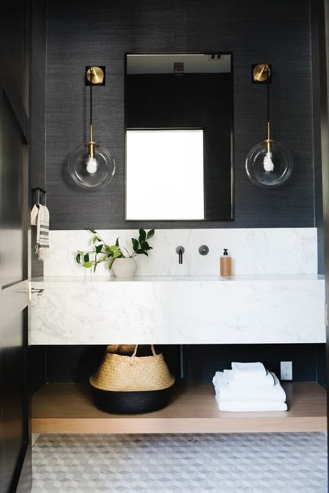 Modern Lake House Photo Tour: The Bedroom Wing - Studio McGee Black Powder Room, Modern Powder Rooms, Modern Lake House, Powder Room Design, Bad Inspiration, Modern Toilet, Marble Sinks, Half Bathroom, Trendy Bathroom