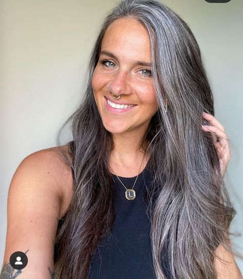 Grey Hair Under 40, Grey Hair At 40, Grey Hair Young, How To Go Gray, Grey Hair Journey, Going Gray Gracefully, Outer Limits, Ashy Blonde, Grey Hair Inspiration