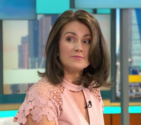 ADIL Ray flirted with Susanna Reid on Good Morning Britain today – leaving her forced to clarify they’re not in a relationship. Cheeky Adil, 47, pretended to be annoyed with his co-star, 50, after she said she had celebrated the easing of lockdown yesterday over dinner with a friend. But Susanna, 50, walked into the […] Suzanna Reid, Chloe Meadows, Susanna Reid, Good Morning Britain, Radio Personality, Lingerie Outfits, Tv On The Radio, Awkward Moments, In A Relationship