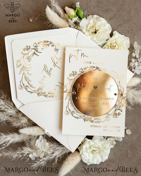 If you're on the hunt for the perfect wedding save the date cards and magnets, look no further than the Personalised Gold Acrylic Circle Save the Date Magnet and Card. These stunning magnets and cards are the perfect way to announce your special day to your loved ones. The gold acrylic circle magnet adds a touch of elegance and sophistication to your save the date. It's a unique and eye-catching design that is sure to impress your guests. The magnet is not only functional but also serves as a be Velvet Envelope, Boho Save The Date, Elegant Envelope, Elegant Wedding Stationery, Unique Save The Dates, Rustic Save The Dates, Wedding Magnet, Modern Minimalist Wedding, Summer Wedding Outdoor