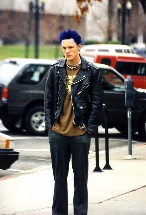 Slc Punk Aesthetic, 90s Punk Fashion Men, 90s Punk Fashion, 2000s Punk Aesthetic, Slc Punk, Matthew Lillard, 90s Punk, Belief System, 2000s Aesthetic